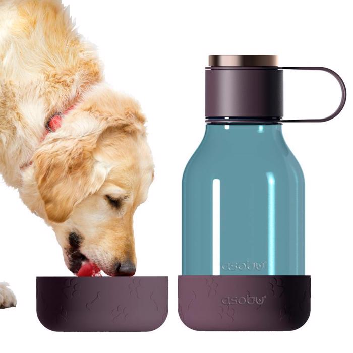 Asobu Tritan Plast Vandflaske Til Hunden med Skål i BURGUNDY
