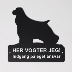 Her Vogter Jeg skilt med Am Cocker Spaniel
